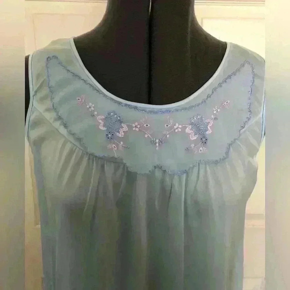 VTG Gragero baby blue nylon 70s 80s nightgown women Medium - Picture 4 of 6